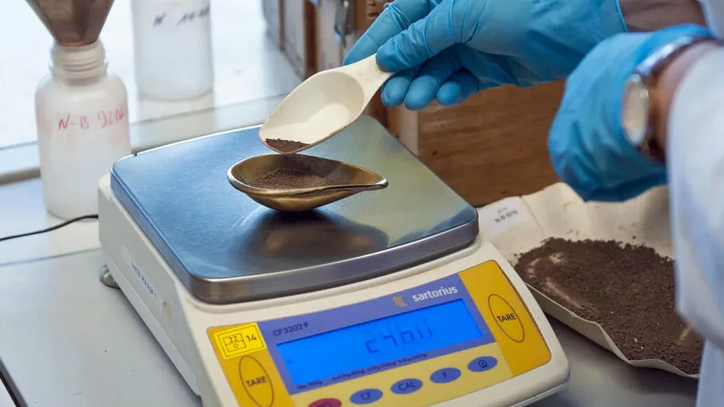 Grain Size Analysis (Sieve + Hydrometer) in Saguenay